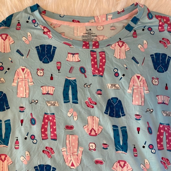 Secret Treasures Soft Nightgown Womens Size 2X-3X Blue Pajamas With Pocket - Picture 1 of 8